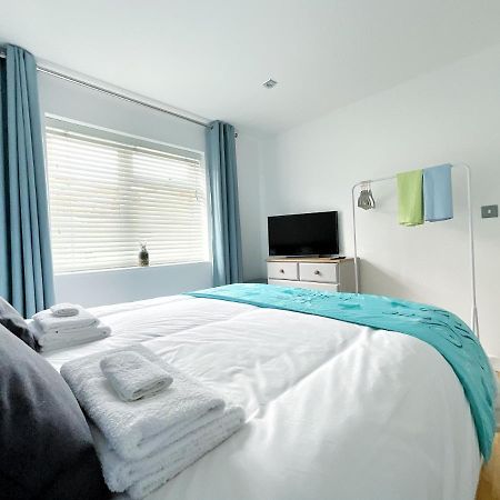 White Eden - Explore Cornwall From A Comfy Central Appartment St Austell Extérieur photo